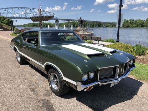 1972 Oldsmobile Cutlass 442 W-30 (Wabasha, MN) | OldsmobileCENTRAL.com Buick Gsx, 1970 Challenger, Olds 442, Cutlass Supreme, Car Tips, Oldsmobile Cutlass Supreme, Oldsmobile 442, Cars Muscle, Oldsmobile Cutlass