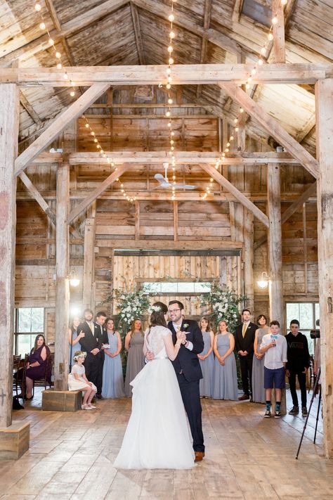 Maple Rock Farm Kennebunkport Maine Wedding Photos Kennebunkport Wedding, Natural Light Wedding Photos, Pond Wedding, Maine Wedding Venues, Kennebunkport Maine, Romantic Wedding Venue, Farm Wedding Venue, Wedding Ceremony Photos, California Wedding Venues