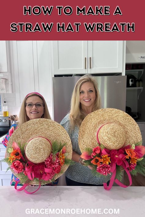 Learn to create this cute straw hat wreath! Make A Straw Hat, Straw Hat Wreath, Straw Hat Diy, Straw Hat Crafts, Spring Wreath Tutorial, Diy Floral Centerpieces, Fall Wreath Tutorial, Book Wreath, Diy Straw