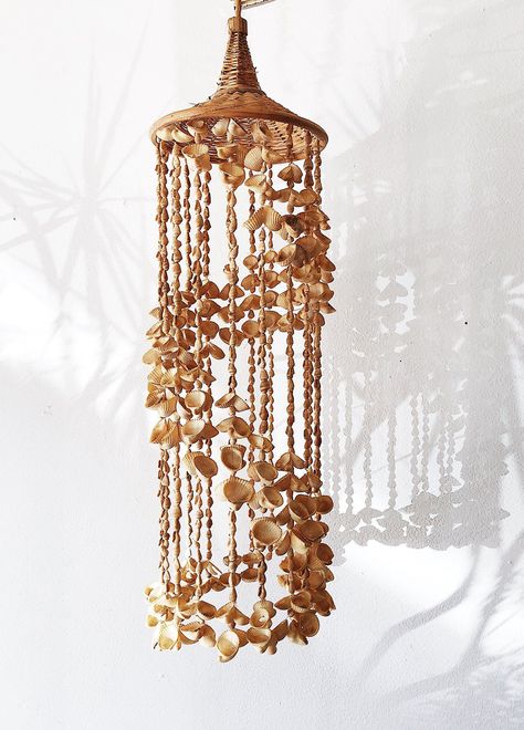 she sells seashells by the seashore. / sfgirlbybay Shell Chandelier Diy, Seashell Chandelier, Chandelier Diy, Fantasy Cottage, San Francisco Girls, Cereal Magazine, Bohemian Modern Style, Shell Mobile, Shell Chandelier