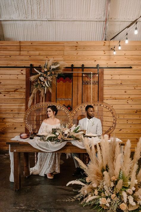 Boho Micro Wedding, Boho Head Table, Jungle Boho, Chic Wedding Inspiration, Brides Table, Bride Groom Table, Sweetheart Table Decor, Wedding Desert, Tropical Wedding Inspiration