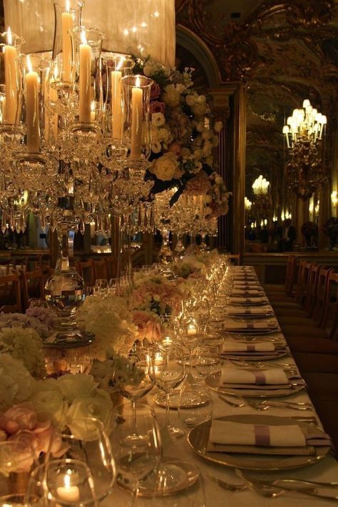 Era Victoria, Royal Core, Castle Aesthetic, Royal Aesthetic, Dream Wedding Venues, Wedding Money, Dream Home Design, Decoration Table, Place Settings