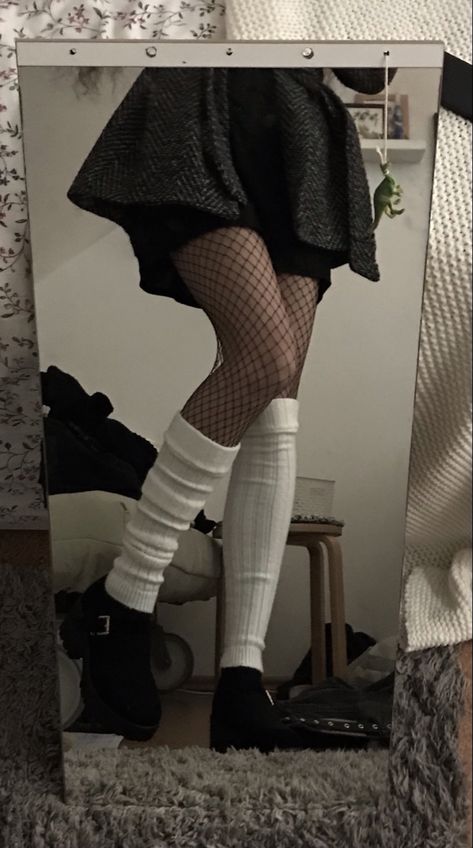 Fishnets With Leg Warmers, Aesthetic Outfits With Leg Warmers, White Fishnets Outfits, Fishnets And Skirt, White Fishnet Outfit, Black Fishnets Outfit, Outfits With Fishnets, Sabrina Outfits, Warmer Outfits