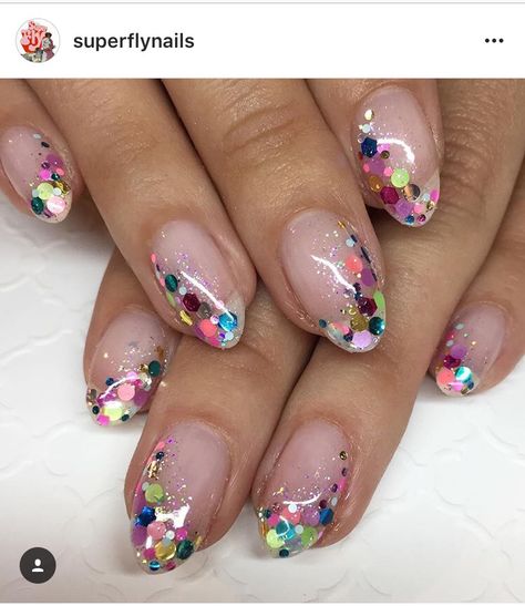 Rainbow Confetti Nails, Confetti French Tip Nails, Neon Glitter Nails Summer, Confetti Nail Art, Sequin Nails, Glitter Nails Design, Acrylic Nail Art Ideas, 2023 Spring Nails, Confetti Nails