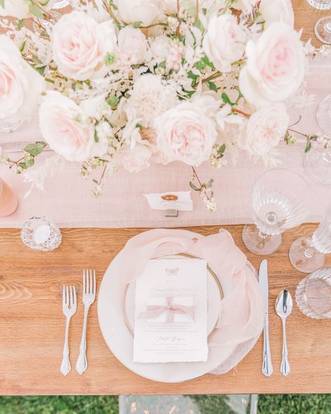 Megan's Bridal Shower... - Rach Parcell Blush Bridal Shower Decorations, Bridal Shower Tablescape, Bridal Shower Decorations Elegant, Butterfly Wedding Theme, Backyard Bridal Showers, Blush Bridal Showers, Bridal Shower Inspo, Elegant Bridal Shower, Blush Bridal