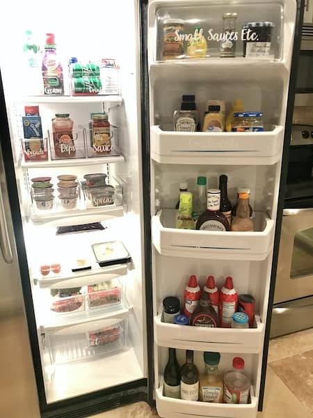 2 Refrigerators Side By Side, Organized Refrigerator Ideas, French Door Fridge Organization, Side By Side Fridge Organization, Refrigerator Makeover, Side By Side Fridge, Organized Fridge, Refrigerator Ideas, Clean And Organize