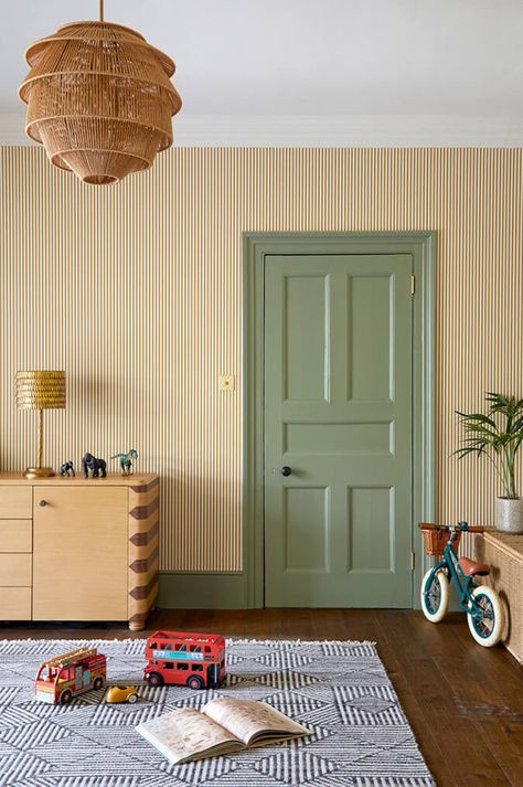 Open Plan Snug Area, Sophisticated Playroom, Kids Hideout, Yellow Playroom, Playroom Area, Nursery Design Girl, Living Tv, Yellow Nursery, Yellow Room