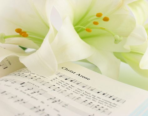 25  Easter Hymns That Celebrate the Resurrection Easter Hymns, Dinner Prayer, Recipes Southern, Buttermilk Biscuit, Easter Prayers, Alcoholic Punch, Living Quotes, Magazine Ideas, Easter Menu