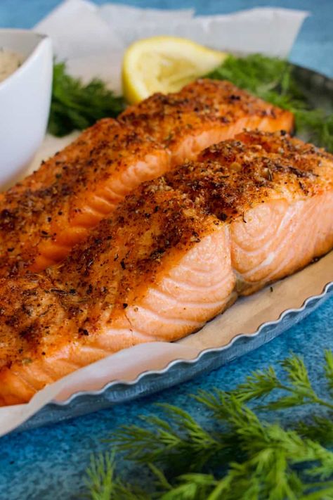 Easy Air Fried Salmon, Salmon Fillet In Air Fryer, Keto Salmon Air Fryer, Air Fry Salmon With Skin, Salmon Recipes For Air Fryer, Salmon Air Fried, Salmon Fillets In Air Fryer, Air Fryer Salmon Fillets, Salmon In The Airfryer