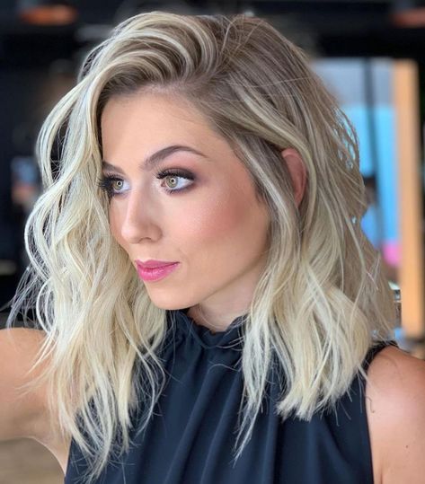 Shoulder Length Blonde Lob Blonde Hair Cuts Medium, Blond Hairstyles, Medium Length Blonde Hair, Shoulder Length Blonde, Medium Length Blonde, Blonde Haircuts, Medium Blonde, Shoulder Length Hair Cuts, Platinum Blonde Hair