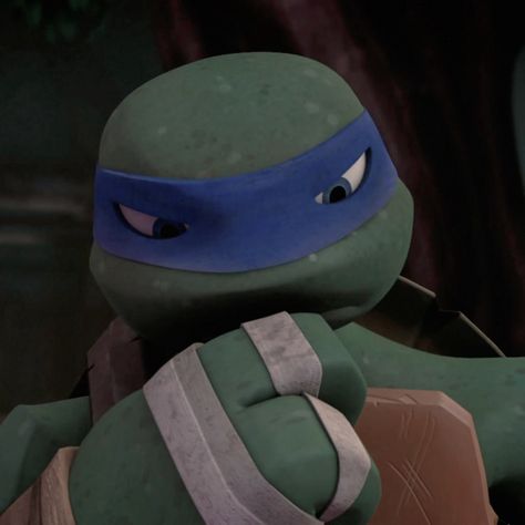 Leo Ninja Turtle Icon, Leonardo Turtle Ninja, Leonardo Tmnt Icon, Leo Tmnt Pfp, Tmnt 2012 Leo Icons, Leo Ninja Turtle, Leonardo Wallpaper, Leo Tmnt 2012, Leonardo Tmnt 2012