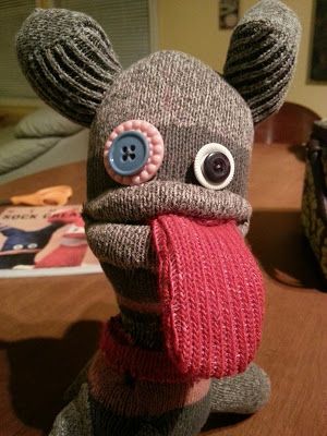 Cassandra Aesthetic, Sock Animals Tutorial, Sock Monsters, Sock Animals Patterns, Sewing Humor, Sock Monster, Sock Puppets, Sock Dolls, Softie Pattern