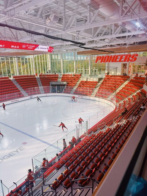 college hockey Hockey Stadium Aesthetic, Small Stadium, Makerspace Design, Ice Hockey Rink, Sports Facility Architecture, Sports Facility, Hockey Arena, Hannah Grace, College Hockey