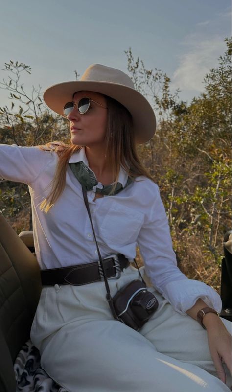 @laurandnicolas Farm Party Outfit Women, Farm Party Outfit, Safari Outfit Women, Africa Safari Clothes, Party Outfit Women, Safari Outfit, Safari Outfits, Party Outfits For Women, Africa Do Sul