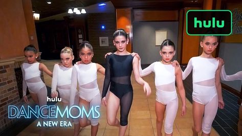 Dance Moms: A New Era | Official Teaser | Hulu Abby Lee Miller, Paige Hyland, Medium Tv Show, Kendall Vertes, Lee Miller, Shannen Doherty, Kyle Richards, Technology Fashion, Celebrity Lifestyle