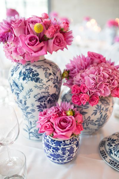 Blue And White Vases, Chinoiserie Vases, Vase Transparent, Cottage Rose, Verre Design, Blue White Decor, Flowers Vase, Blue And White Vase, Chinoiserie Chic