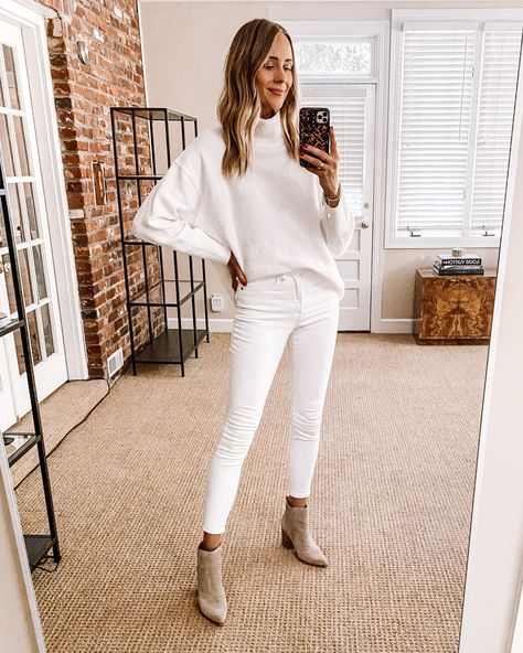 Blush Leather Jacket, White Tunic Sweater, White Outfits For Women, White Jeans Outfit, Fashion Jackson, White Tunic, Headshot Photography, Nordstrom Anniversary Sale, Tunic Sweater