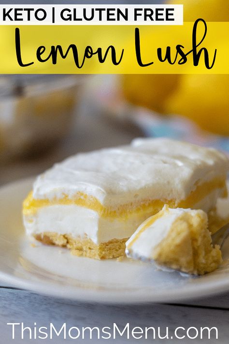 This Creamy Lemon Lush Dessert is the perfect low carb spring or summertime treat. It has a delicious sweet and tangy flavor that makes it irresistible! Desserts Lemon, Lemon Lush Dessert, Lush Dessert, Dolce Poche Calorie, Lush Cake, Lemon Lush, Keto Gluten Free, Keto Sauces, Lemon Dessert