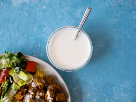 Halal Guys White Sauce, Halal Cart Chicken, White Sauce Recipe, Halal Chicken, Middle Eastern Food, White Sauce Recipes, Chicken Receipes, Halal Food, Fish Stew