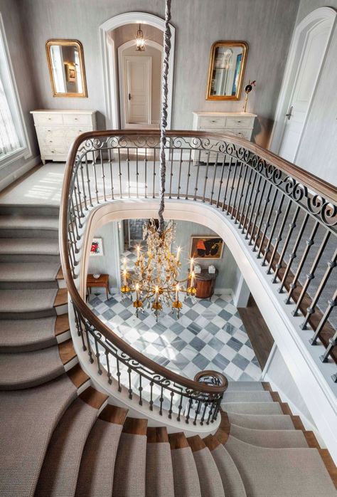 Gorgeous French provincial house nestled on Long Island Sound harbor #staircase #foyer #chandelier French Stairs, French Provincial House, Vanderhorn Architects, House Interior Indian, French Eclectic, French Provincial Home, Chateaux Interiors, Foyer Staircase, Stair Case