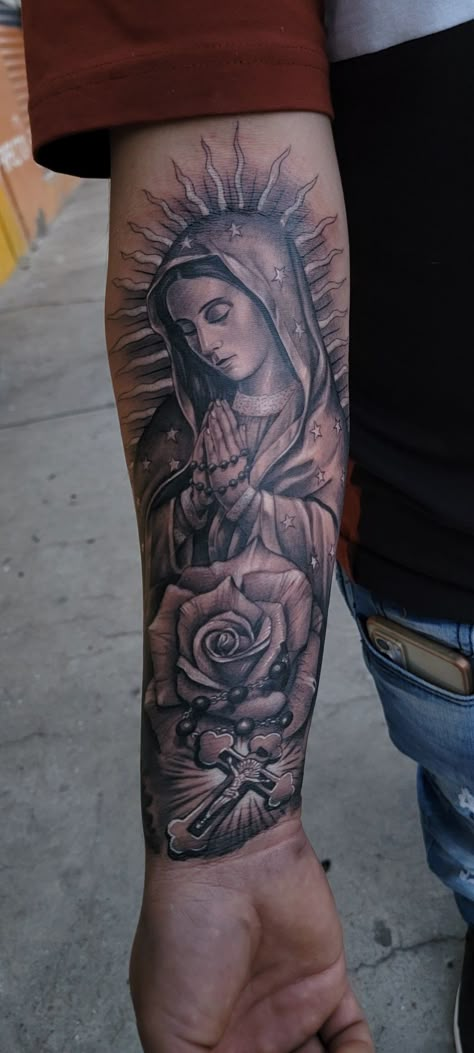 https://www.instagram.com/gerardo_canchola429?igsh=MW02c2dpemUzMjcwNA== Lady Mary Tattoo, Praying Virgin Mary Tattoo Design, Virgin Mary Tattoo Thigh, Virgen Mary Tattoos, Mary Of Guadalupe Tattoo, Our Lady Of Guadalupe Tattoo Sleeve, Tattoo Ideas Virgin Mary, Our Lady Of Guadalupe Tattoo Design, Mexican Virgin Mary Tattoo