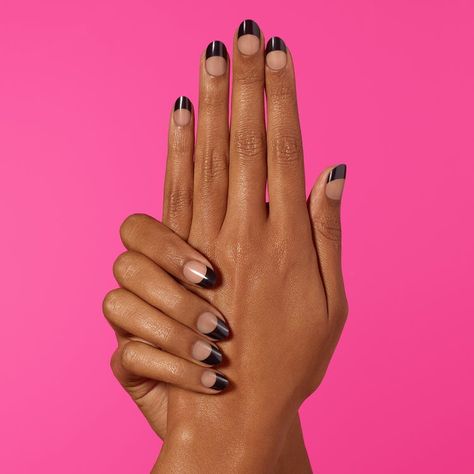 Onyx French – Dashing Diva Black French Tip, Black French Tips, Dashing Diva, Gel Nail Strips, Diva Nails, Gel Mani, Classic French Manicure, Black French, French Tip Nails