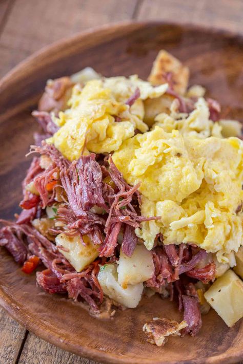 Corned Beef Hash is a CLASSIC breakfast made with homemade corned beef, diced potatoes, and onions, ready in under 15 minutes! #homemade #cornedbeef #brunch #breakfast #easy #leftovers #stpatricksday #fromscratch #dinnerthendessert