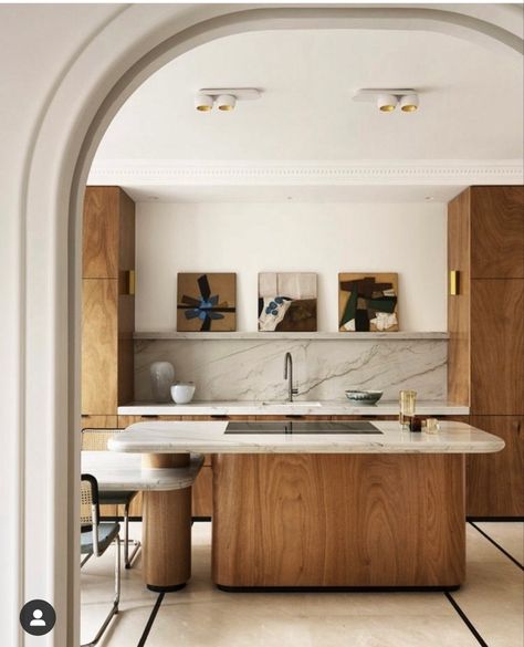 Art Deco Kitchen, Interior Design Per La Casa, Beautiful Kitchen Designs, Apartment Chic, Pretty Kitchen, Stunning Kitchens, Design Del Prodotto, Kitchen Trends, Counter Tops