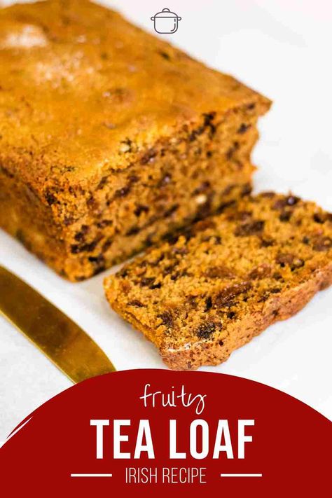 Tea Brack Recipe, Fruit Loaf Cake, Gluten Free Fruit Cake, Irish Tea, Tea Loaf, Tea Cakes Recipes, Fruity Cake, Fruitcake Recipes, Fruit Bread