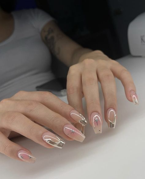 Prom 2024 Nails, Simple Coquette Nails, Nail Ideas At Home, Winter Chrome Nails, Pink Star Nails, Nails Inspo Fall, Latte Nails, Indian Nail Art, Dreamy Nail