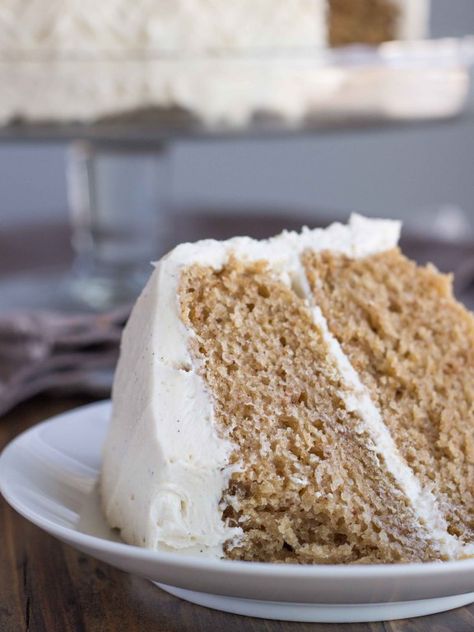 Chai Spice Cake with Vanilla Bean Buttercream (Vegan) | Veggie and the Beast Chai Spice Cake, Chai Cake, Vanilla Bean Frosting, Vanilla Bean Buttercream, A Slice Of Cake, Hippy Style, Slice Of Cake, Chai Spice, A Piece Of Cake