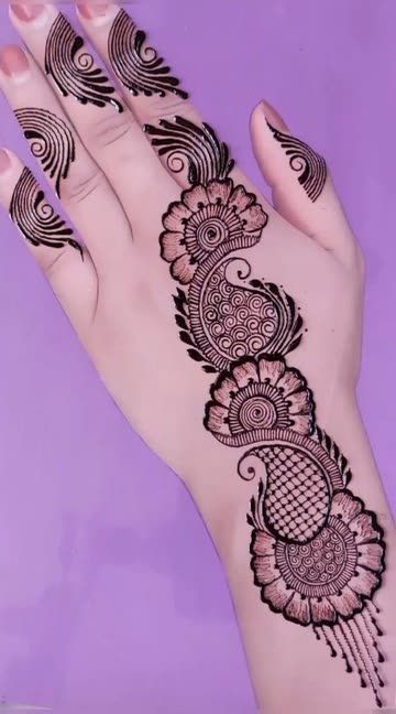 Mehedi Degins Simple Aesthetic Back Hand, Arebic Mahendi Designs Latest Simple, Mahdi Design Simple, Mehedi Degins Simple, Mehedi Degins, Mahdi Design, Front Mehndi, Palm Mehndi, Mehedi Design