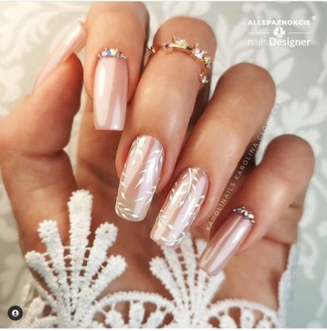 Bridal Ombre Nails Wedding, Nails For Brides, Square Oval Nails, Bridal Nails Designs, Wedding Nail Art Design, 2023 Nails, Nails Art Designs, Different Nail Designs, Nail Art For Beginners