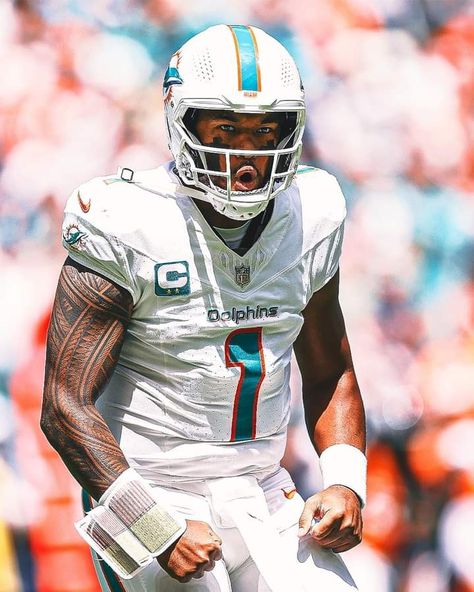 Miami Dolphins Wallpaper, Miami Dolphins Players, Robert Griffin Iii, Tua Tagovailoa, Miami Dolphins Football, Ohio State Buckeyes Football, Sport Portraits, Dolphins Football, Buckeyes Football