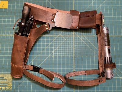 Gunslinger Belt, Alchemist Belt, Steampunk Utility Belt Diy, Steampunk Utility Belt, Galactic Starcruiser, Handmade Leather Belt Bag For Larp, Belt Making, Small Gadgets, Costume Armour