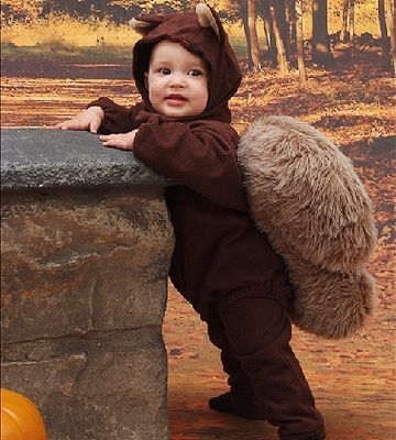 Use+lots+of+fuzzy+fabric+to+create+your+little+squirrel's+bushy+tail! ++++++++++++++++Submitted+by:+alleykat13 Squirrel Tail Diy, Animal Costumes For Boys, Squirrel Halloween Costume, Diy Animal Costumes, Toddler Bear Costume, Woodland Animal Costumes, Elmo Halloween, Hedgehog Costume, Animal Costumes For Kids