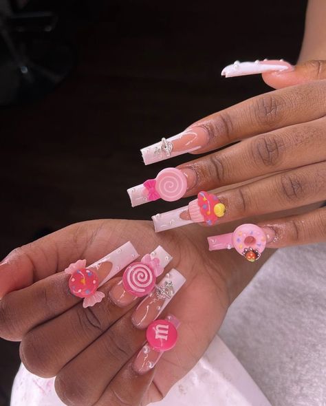 Freestyle Nails, Food Nails, Candy Nails, Candy Design, Long Acrylic Nail Designs, Baddie Nails, Colored Acrylic, Colored Acrylic Nails, Girly Acrylic Nails