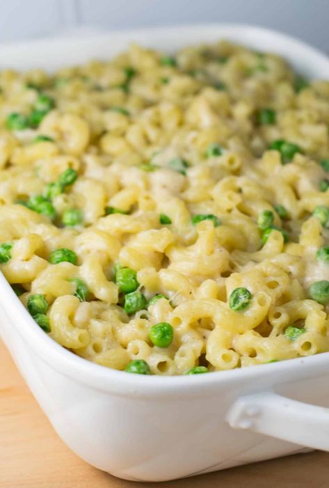 easy macaroni and peas recipe Peas And Macaroni, Best Macaroni And Cheese Recipes, The Best Macaroni And Cheese, Good Macaroni And Cheese Recipe, Picky Eaters Dinner, Paleo Dinners, Best Macaroni And Cheese, Easy Macaroni, Peas Recipe