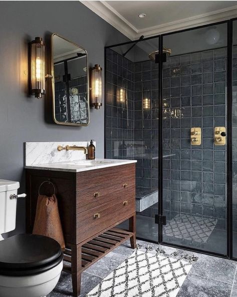 Shades Of Blue Bathroom, Toilet Lamp, Walk In Shower With Bench, Small Dark Bathroom, Small Bathroom Tile Ideas, Bar Toilet, Dream Flat, Small Bathroom Tiles, Small Bathroom With Shower