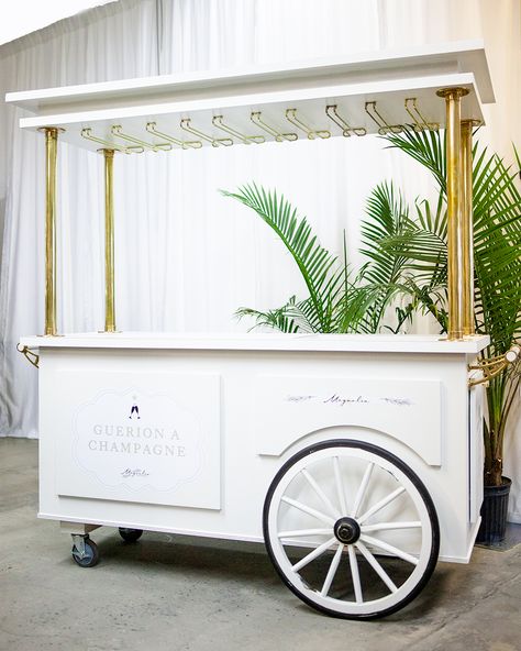 Champagne Cart Archives - Magnolia Event Rentals Roda Gerobak, Champagne Cart, Mobile Bar Cart, Vendor Cart, Mobile Cart, Drink Cart, Food Cart Design, Ice Cream Cart, Pop Up Bar