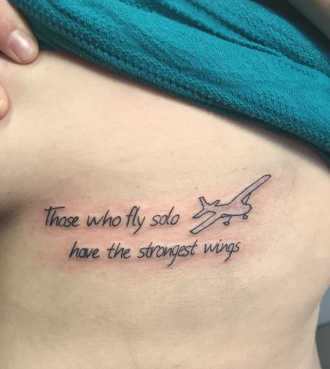 Tattoo With Quote, Tattoo On Neck, Plane Tattoo, Airplane Tattoos, Tattoo Old School, Kid Friendly Travel Destinations, Valentine Photography, Kid Friendly Trips, Name Tattoos