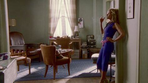 ‘And Just Like That’: We Need To Talk About Carrie Bradshaw’s Apartment Carrie’s Apartment, Carrie Bradshaw Apartment, Carrie And Big, Carrie Bradshaw Outfits, Bachelorette Pad, Old Apartments, We Need To Talk, New York Apartment, Nyc Apartment