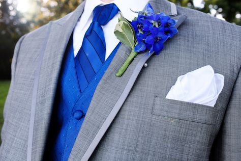 Blue Suit Brown Shoes, Cobalt Blue Suit, Wedding Suits Men Blue, Wedding Suits Men Grey, Cobalt Blue Weddings, Charcoal Wedding, Prom Blue, Blue Groomsmen, Cobalt Wedding