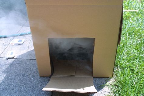 How to Make a Cardboard Smoker: 8 Steps Diy Smoker, Smoker Plans, Homemade Smoker, Meat Smoker, Alton Brown, Smoked Food Recipes, Cardboard Box, Feel Like, The House