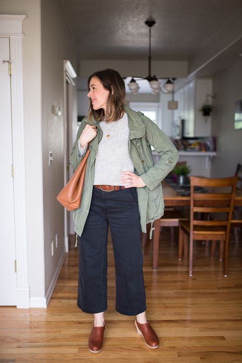 7 Days of Outfits: Spring...ish - Seasons + Salt Utility Clothes, Clogs Outfits, Clogs Outfit, Wide Leg Cropped Pants, Outfits Spring, Formal Casual, Of Outfits, Outfit Posts, Psychologist