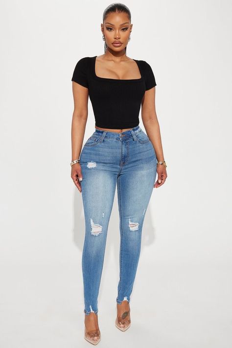 Woman Casual, Fasion Outfits, Causal Outfits, Denim Chic, Fashion Nova Jeans, Casual Fit, Outfits Fashion, Womens Casual Outfits, Aesthetic Hair