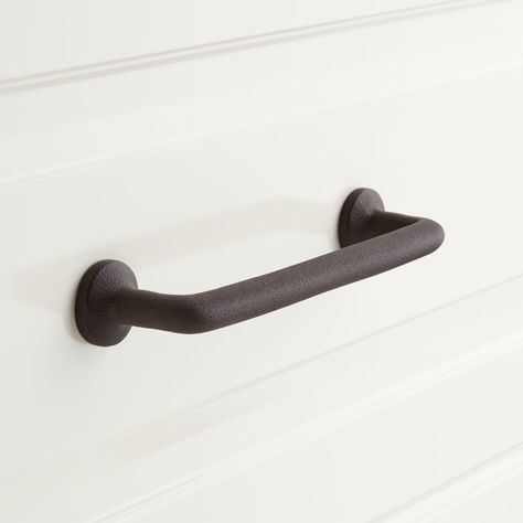 Signature Hardware 461747 Dark Bronze Belfast 4 Inch Handle Cabinet Pull Bronze Kitchen Hardware, Bronze Cabinet Pulls, Bronze Cabinet Hardware, Bifold Barn Doors, Bronze Kitchen, Kitchen Drawer Pulls, Rustic Hardware, Brass Cabinet Pulls, Bronze Cabinet