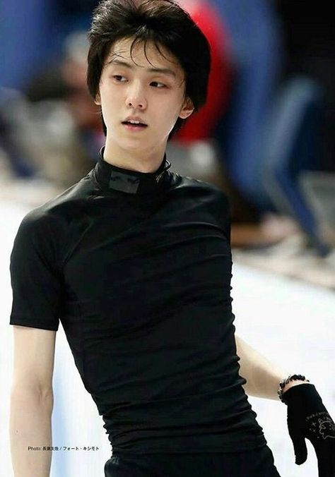 Poses Dynamiques, Javier Fernandez, Asian Man, Idee Cosplay, 5 Anime, Human Poses Reference, Yuzuru Hanyu, Miyagi, Figure Poses