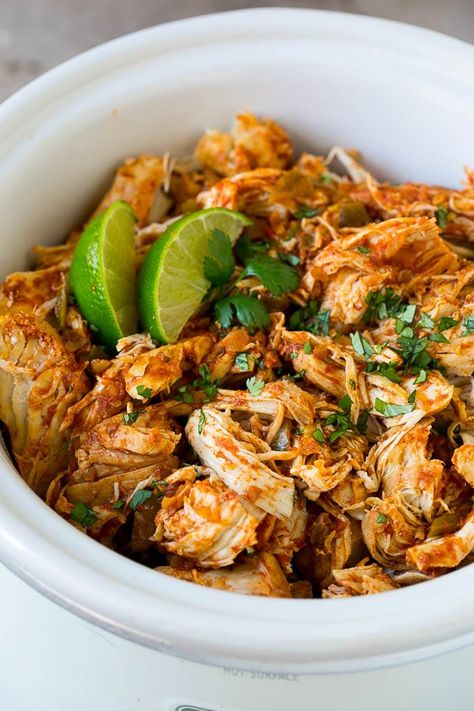 Slow Cooker Chicken Tacos Recipe | Crock Pot Chicken Tacos #tacos #chicken #slowcooker #crockpot #tacotuesday #dinner #dinneratthezoo Authentic Chicken Tacos, Pulled Chicken Crock Pot Recipes, Chicken Breast Tacos, Chicken Tacos Recipe Easy, Pulled Chicken Tacos, Tacos Chicken, Tacos Easy, Chicken Tacos Recipe, Chicken Tacos Easy