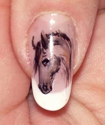 nails art horse themed Horse Nail Art Designs, Nails Horse, Horse Nail Art, Western Nail Art, Rodeo Nails, Horse Nails, Unicorn Nail Art, Country Nails, Animal Nail Art